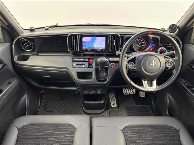 Ｎ－ＯＮＥ モデューロＸ　ワンオーナー　社外ナビ／フルセグＴＶ　ＥＴＣ　クルーズコントロール　パドルシフト　横滑り防止装置　プッシュスタート　電動格納式ドアミラー　ハーフレザーシート　社外フロントスポイラー　社外１５インチＡＷ（2枚目）