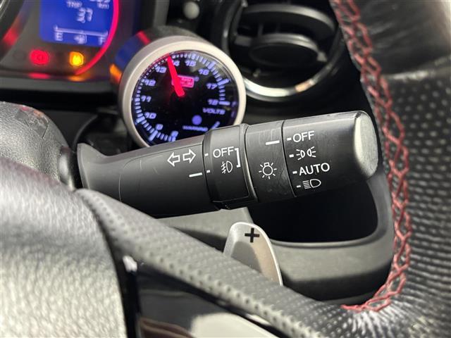 Ｎ－ＯＮＥ モデューロＸ　ワンオーナー　社外ナビ／フルセグＴＶ　ＥＴＣ　クルーズコントロール　パドルシフト　横滑り防止装置　プッシュスタート　電動格納式ドアミラー　ハーフレザーシート　社外フロントスポイラー　社外１５インチＡＷ（7枚目）