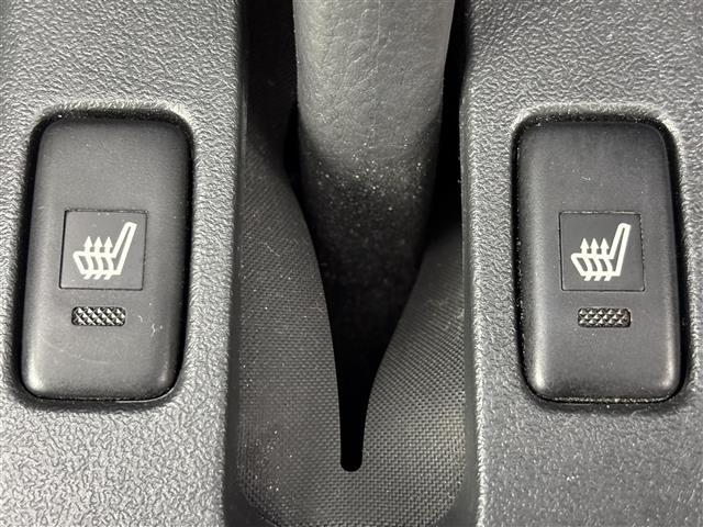 コペン ローブ 社外ディスプレイオーディオ バックカメラ カーボンリアウィング ロッソモデロツインマフラー デジタルルームミラー ETC 前後ドラレコ アイドリングストップ シートヒーター 社外16インチAW LED(10枚目)