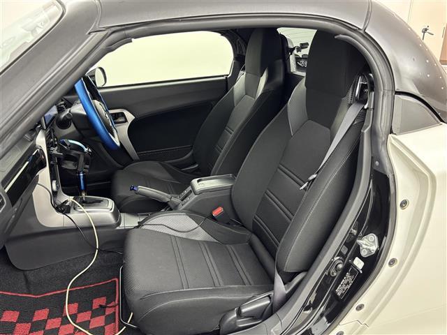 コペン ローブ 社外ディスプレイオーディオ バックカメラ カーボンリアウィング ロッソモデロツインマフラー デジタルルームミラー ETC 前後ドラレコ アイドリングストップ シートヒーター 社外16インチAW LED(15枚目)