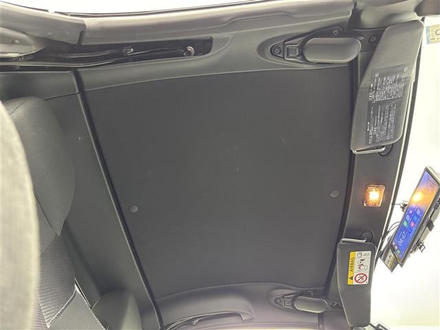 コペン ローブ 社外ディスプレイオーディオ バックカメラ カーボンリアウィング ロッソモデロツインマフラー デジタルルームミラー ETC 前後ドラレコ アイドリングストップ シートヒーター 社外16インチAW LED(35枚目)