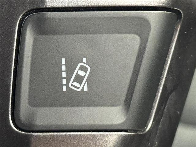 ハイエースバン スーパーGL ダーク プライムII 社外ナビ/フルセグTV 全方位カメラ ETC 衝突軽減ブレーキ レーンキープ アクセル踏み間違い防止 コーナーセンサー プッシュスタート 電動格納式ドアミラー 両側イージークローザードア LEDライト(12枚目)