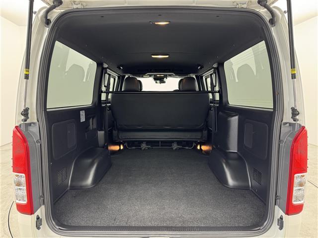 ハイエースバン スーパーGL ダーク プライムII 社外ナビ/フルセグTV 全方位カメラ ETC 衝突軽減ブレーキ レーンキープ アクセル踏み間違い防止 コーナーセンサー プッシュスタート 電動格納式ドアミラー 両側イージークローザードア LEDライト(16枚目)