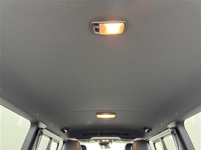 ハイエースバン スーパーGL ダーク プライムII 社外ナビ/フルセグTV 全方位カメラ ETC 衝突軽減ブレーキ レーンキープ アクセル踏み間違い防止 コーナーセンサー プッシュスタート 電動格納式ドアミラー 両側イージークローザードア LEDライト(33枚目)