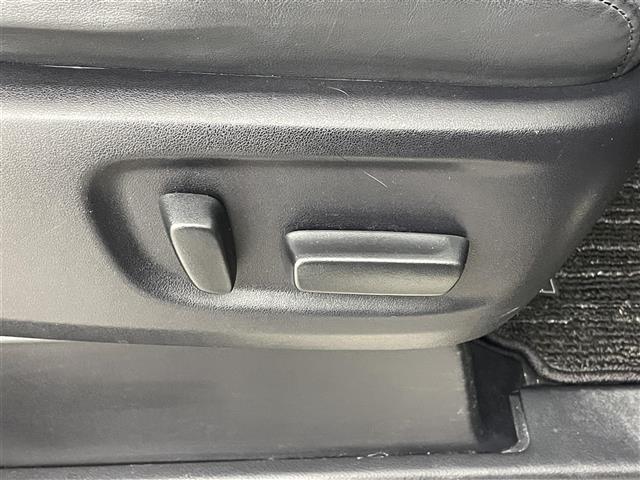 アルファード ２．５Ｓ　Ｃパッケージ　サンルーフ　モデリスタエアロ　後席モニター　純正１０型ナビ　トヨタセーフティセンス　アクセル踏み間違い防止　両側電動スライドドア　パワーバックドア　シートベンチレーション／ヒーター　３眼ＬＥＤライト（32枚目）