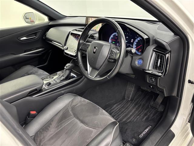 クラウンハイブリッド RSアドバンス サンルーフ 純正ナビ/フルセグTV バックカメラ ETC2.0 レーダークルーズコントロール トヨタセーフティセンス アクセル踏み間違い防止 HUD シートヒーター ステアリングヒーター ハーフレザー(23枚目)