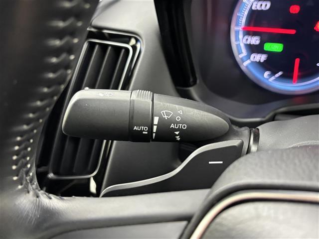 クラウンハイブリッド RSアドバンス サンルーフ 純正ナビ/フルセグTV バックカメラ ETC2.0 レーダークルーズコントロール トヨタセーフティセンス アクセル踏み間違い防止 HUD シートヒーター ステアリングヒーター ハーフレザー(26枚目)