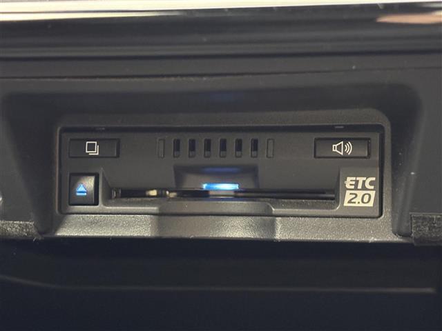 クラウンハイブリッド RSアドバンス サンルーフ 純正ナビ/フルセグTV バックカメラ ETC2.0 レーダークルーズコントロール トヨタセーフティセンス アクセル踏み間違い防止 HUD シートヒーター ステアリングヒーター ハーフレザー(31枚目)