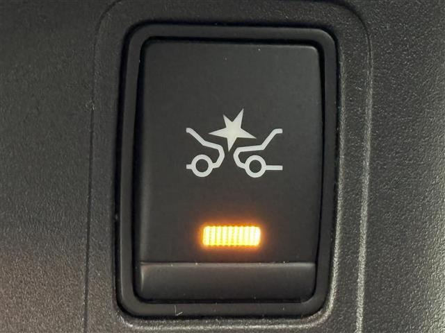 セレナ ハイウェイスター Vセレクション 後席モニター 社外ナビ 全方位 プロパイロット インテリジェントルームミラー エマージェンシーブレーキ 両側パワースライドドア ETC ドラレコ パーキングアシスト 防水シート コーナーセンサー(10枚目)