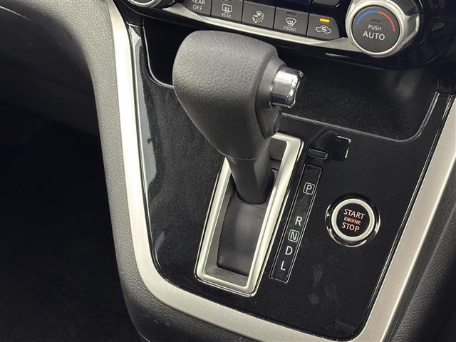 セレナ ハイウェイスター VセレクションII 純正9型ナビ/フルセグTV アラウンドビューモニター ドライブレコーダー クルーズコントロール コーナーセンサー エマージェンシーブレーキ パーキングアシスト 両側電動スライドドア 純正16インチAW(31枚目)