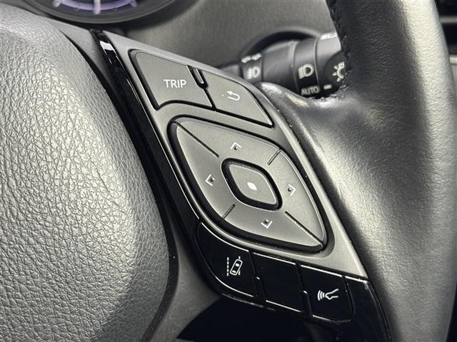 Ｃ－ＨＲ Ｇ　モード　ネロ　セーフティプラス　純正８型ナビ／フルセグＴＶ　全方位カメラ　前後ドラレコ　ＥＴＣ　レーダークルコン　コーナーセンサー　衝突軽減ブレーキ　レーンキープ　アクセル踏み間違い防止　ＢＳＭ　シートヒーター　ハーフレザーシート（9枚目）