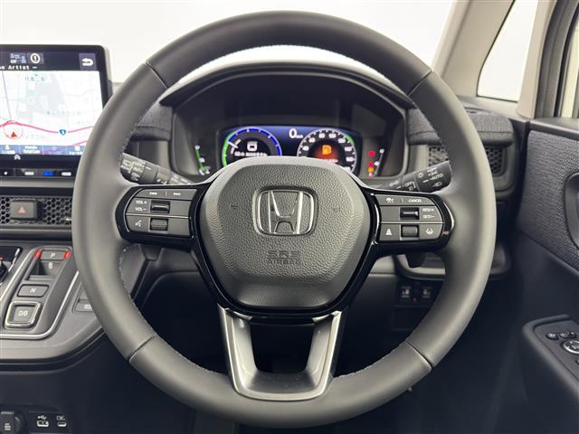 ステップワゴン ｅ：ＨＥＶエアー　ＥＸ　登録済未使用車　後席モニター　純正１１．４型ナビ　バックカメラ　ホンダセンシング　アクセル踏み間違い防止　パドルシフト　両側電動スライドドア　シートヒーター　パワーバックドア　純正１６インチＡＷ（24枚目）