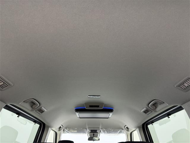 ステップワゴン ｅ：ＨＥＶエアー　ＥＸ　登録済未使用車　後席モニター　純正１１．４型ナビ　バックカメラ　ホンダセンシング　アクセル踏み間違い防止　パドルシフト　両側電動スライドドア　シートヒーター　パワーバックドア　純正１６インチＡＷ（32枚目）