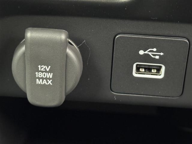 フリード ｅ：ＨＥＶエアー　ＥＸ　登録済未使用車　純正９型ナビ　バックカメラ　ホンダセンシング　レーダークルコン　衝突軽減ブレーキ　レーンキープ　アクセル踏み間違い防止　ＢＳＭ　両側電動スライドドア　シートヒーター　純正１５インチＡＷ（28枚目）