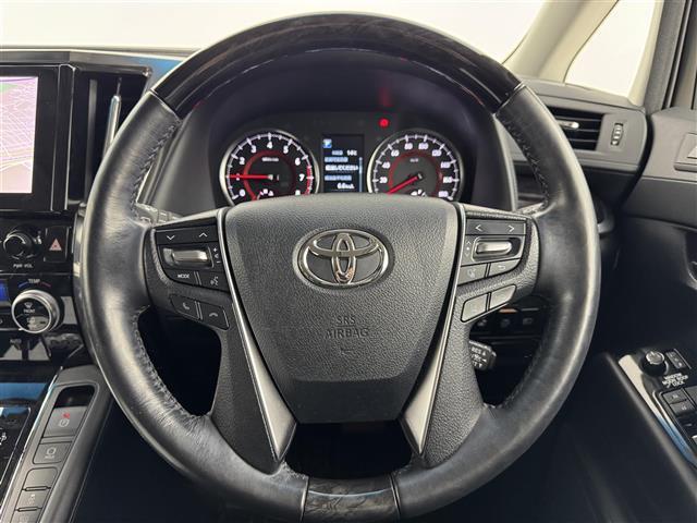 アルファード ２．５Ｓ　Ｃパッケージ　サンルーフ　純正ディスプレイオーディオナビ（ＢＴ　フルセグＴＶ）　バックカメラ　ビルトインＥＴＣ　トヨタセーフティセンス　シートベンチレーション　パワーシート　コーナーセンサー　オートライト（33枚目）