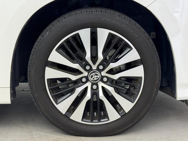 アルファード ２．５Ｓ　Ｃパッケージ　サンルーフ　純正ディスプレイオーディオナビ（ＢＴ　フルセグＴＶ）　バックカメラ　ビルトインＥＴＣ　トヨタセーフティセンス　シートベンチレーション　パワーシート　コーナーセンサー　オートライト（63枚目）