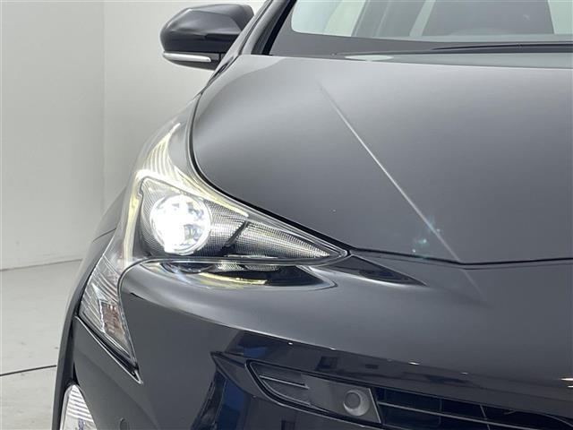 プリウス Ｓセーフティプラス　純正９型ナビ（ＣＤ　ＤＶＤ　ＢＴ　フルセグＴＶ）　バックカメラ　ビルトインＥＴＣ　ドライブレコーダー　トヨタセーフティセンス　プリクラッシュセーフティ　レーンキープアシスト　オートハイビーム（18枚目）