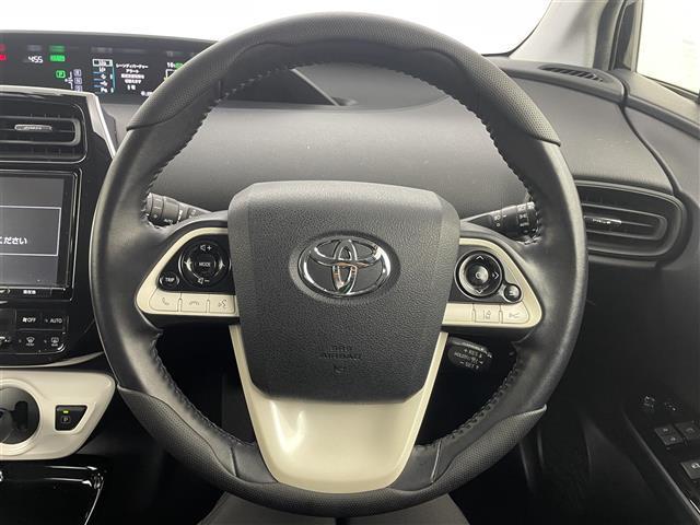 プリウス Ｓセーフティプラス　純正９型ナビ（ＣＤ　ＤＶＤ　ＢＴ　フルセグＴＶ）　バックカメラ　ビルトインＥＴＣ　ドライブレコーダー　トヨタセーフティセンス　プリクラッシュセーフティ　レーンキープアシスト　オートハイビーム（32枚目）