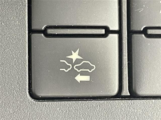 シエンタ ファンベースG 純正ナビ/フルセグTV バックカメラ ビルトインETC コーナーセンサー 衝突被害軽減ブレーキ レーンキープ アクセル踏み間違い防止 オートマチックハイビーム 両側電動スライドドア 純正15インチAW(8枚目)