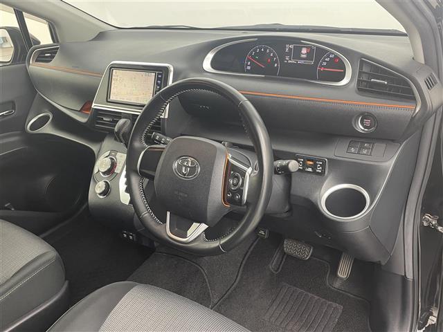 シエンタ ファンベースG 純正ナビ/フルセグTV バックカメラ ビルトインETC コーナーセンサー 衝突被害軽減ブレーキ レーンキープ アクセル踏み間違い防止 オートマチックハイビーム 両側電動スライドドア 純正15インチAW(22枚目)