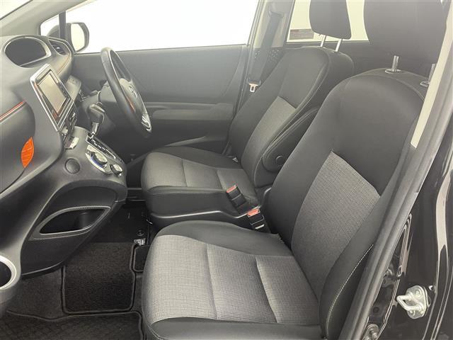 シエンタ ファンベースG 純正ナビ/フルセグTV バックカメラ ビルトインETC コーナーセンサー 衝突被害軽減ブレーキ レーンキープ アクセル踏み間違い防止 オートマチックハイビーム 両側電動スライドドア 純正15インチAW(35枚目)