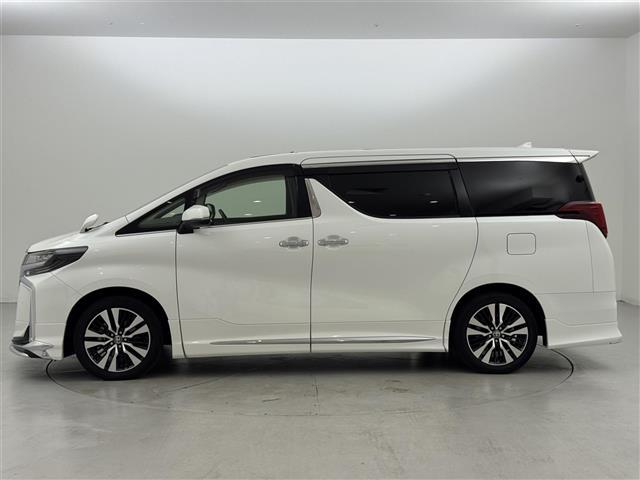 アルファード ２．５Ｓ　Ｃパッケージ　モデリスタエアロ　サンルーフ　後席モニター　デジタルルームミラー　純正ナビ　バックカメラ　両側パワースライドドア　衝突軽減　レーダークルコン　ＢＳＭ　レーンキープ　コーナーセンサー　シートヒーター（36枚目）