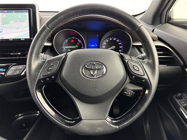 Ｃ－ＨＲ Ｇ　ワンオーナー　純正９型ナビ　バックカメラ　ＥＴＣ　衝突軽減　レーダークルコン　ＢＳＭ　レーンキープ　コーナーセンサー　横滑り防止　オートハイビーム　シートヒーター　ＴＶキャンセラー　純正１８インチＡＷ（23枚目）