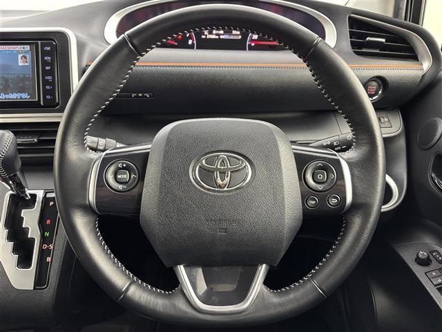 シエンタ Ｇ　純正ナビ／フルセグＴＶ／ＢＴ　全方位　両側パワースライドドア　ビルトインＥＴＣ　衝突軽減　レーンキープ　コーナーセンサー　横滑り防止　アイドリング　オートハイビーム　ＬＥＤ　革巻きステアリング（24枚目）