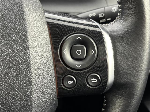 シエンタ Ｇ　純正ナビ／フルセグＴＶ／ＢＴ　全方位　両側パワースライドドア　ビルトインＥＴＣ　衝突軽減　レーンキープ　コーナーセンサー　横滑り防止　アイドリング　オートハイビーム　ＬＥＤ　革巻きステアリング（26枚目）