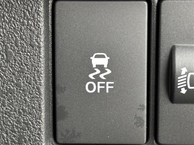 Ｎ－ＢＯＸカスタム コーディネートスタイル　純正ＤＡ　バックカメラ　両側パワースライドドア　レーダークルコン　衝突軽減　レーンキープ　コーナーセンサー　横滑り防止　アクセル踏み間違い　シートヒーター　オートライト　純正１４インチＡＷ　ＬＥＤ（9枚目）