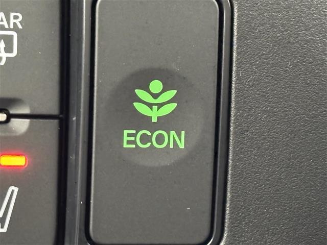 Ｎ－ＢＯＸカスタム コーディネートスタイル　純正ＤＡ　バックカメラ　両側パワースライドドア　レーダークルコン　衝突軽減　レーンキープ　コーナーセンサー　横滑り防止　アクセル踏み間違い　シートヒーター　オートライト　純正１４インチＡＷ　ＬＥＤ（11枚目）