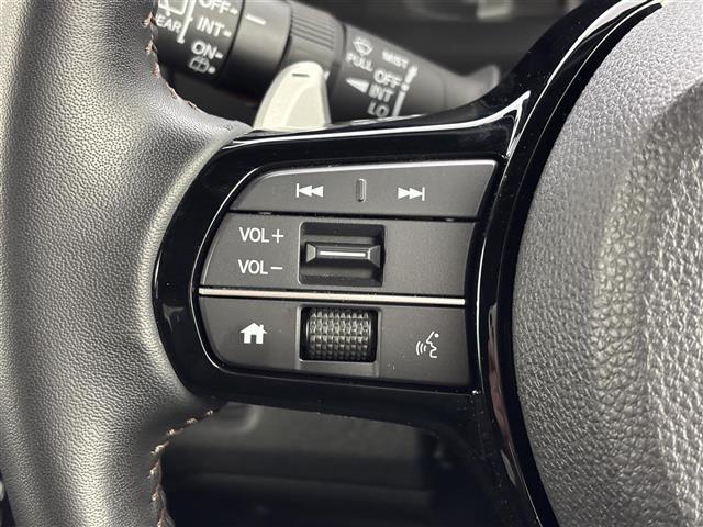 Ｎ－ＢＯＸカスタム ターボ　社外ナビ／フルセグＴＶ／ＢＴ　バックカメラ　両側パワースライドドア　ＥＴＣ　ドラレコ　レーダークルコン　衝突軽減　レーンキープ　コーナーセンサー　アクセル踏み間違い　シートヒーター　純正１５インチＡＷ（25枚目）