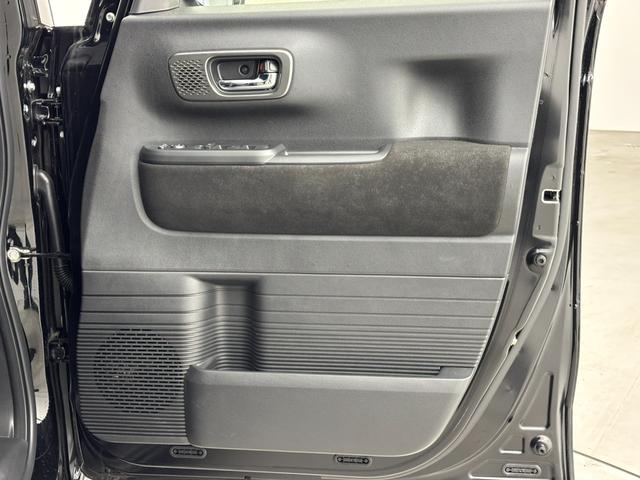 Ｎ－ＢＯＸカスタム ターボ　社外ナビ／フルセグＴＶ／ＢＴ　バックカメラ　両側パワースライドドア　ＥＴＣ　ドラレコ　レーダークルコン　衝突軽減　レーンキープ　コーナーセンサー　アクセル踏み間違い　シートヒーター　純正１５インチＡＷ（72枚目）