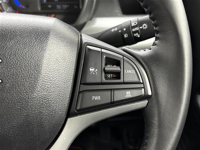 スペーシアギア ハイブリッドＸＺ　社外ナビ　全方位　両側パワースライドドア　３６０度ドラレコ　レーダークルコン　衝突軽減　レーンキープ　コーナーセンサー　横滑り防止　アクセル踏み間違い　シートヒーター　ＨＵＤ　アイドリング　純正ＡＷ（8枚目）