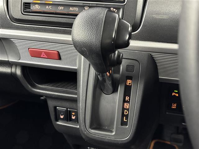 スペーシアギア ハイブリッドＸＺ　社外ナビ　全方位　両側パワースライドドア　３６０度ドラレコ　レーダークルコン　衝突軽減　レーンキープ　コーナーセンサー　横滑り防止　アクセル踏み間違い　シートヒーター　ＨＵＤ　アイドリング　純正ＡＷ（29枚目）