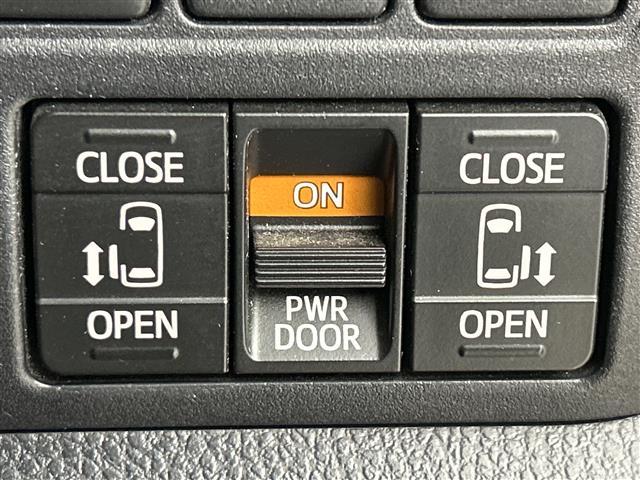 ヴォクシー ＺＳ　煌ＩＩ　純正９型ナビ　バックカメラ　純正フリップダウンモニター　衝突軽減　車線逸脱警報　ＡＨＢ　クルーズコントロール　両側電動スライド　リアエアコン　ＬＥＤヘッドライト　ＬＥＤフォグ　純正１６インチアルミ（9枚目）