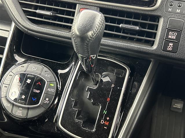 ヴォクシー ＺＳ　煌ＩＩ　純正９型ナビ　バックカメラ　純正フリップダウンモニター　衝突軽減　車線逸脱警報　ＡＨＢ　クルーズコントロール　両側電動スライド　リアエアコン　ＬＥＤヘッドライト　ＬＥＤフォグ　純正１６インチアルミ（33枚目）