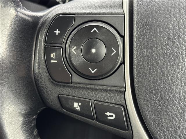 ヴォクシー ＺＳ　社外ナビ／フルセグＴＶ／ＢＴ　バックカメラ　片側パワースライドドア　ＥＴＣ　クルコン　衝突軽減　レーンキープ　横滑り防止　オートハイビーム　アイドリング　アクセル踏み間違い　純正１６インチＡＷ　ＬＥＤ（24枚目）