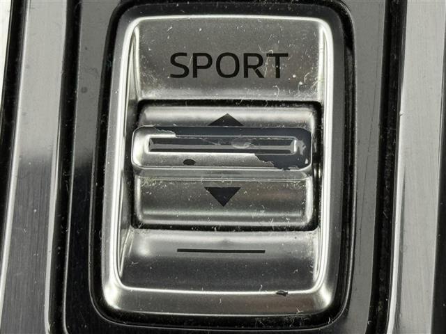 アテンザセダン ２０Ｓプロアクティブ　純正ナビ／フルセグＴＶ　バックカメラ　ＥＴＣ　前方ドラレコ　クルーズコントロール　衝突軽減　ＢＳＭ　レーンキープ　横滑り防止　アイドリング　コーナーセンサー　アクセル踏み間違い　純正１９インチＡＷ（32枚目）