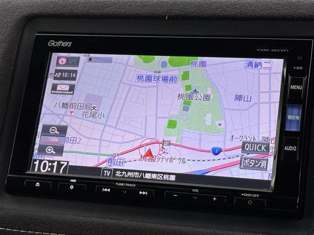 ヴェゼル ハイブリッドＲＳ・ホンダセンシング　純正ナビ　バックカメラ　衝突軽減　アダプティブクルーズコントロール　レーンキープ　横滑り防止　アクセル踏み間違い　ＥＴＣ　前後ドラレコ　シートヒーター　パドルシフト　純正１８インチＡＷ　ＬＥＤ（3枚目）