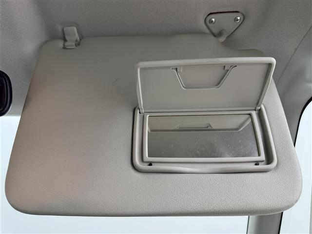 デイズルークス Ｘ　純正ナビ／フルセグＴＶ／ＢＴ　全方位カメラ　片側パワースライドドア　アイドリング　レベライザー　電動格納式ミラー　プッシュスタート　純正フロアマット　ドアバイザー（13枚目）