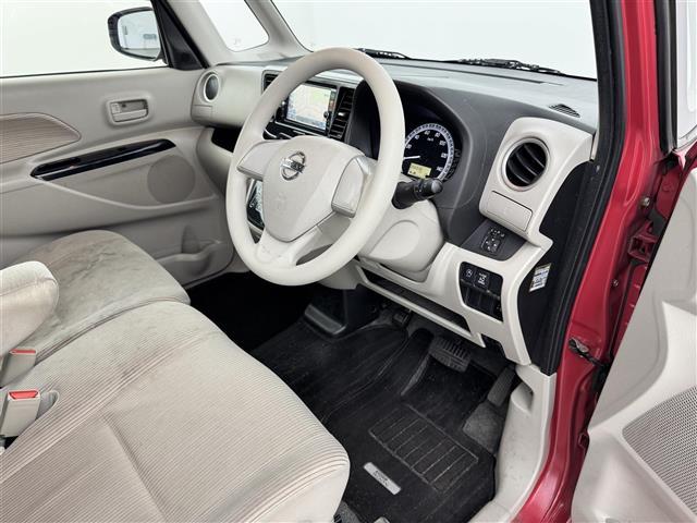 デイズルークス Ｘ　純正ナビ／フルセグＴＶ／ＢＴ　全方位カメラ　片側パワースライドドア　アイドリング　レベライザー　電動格納式ミラー　プッシュスタート　純正フロアマット　ドアバイザー（22枚目）