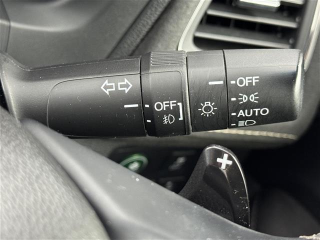 ヴェゼル ハイブリッドＲＳ・ホンダセンシング　純正８型ナビ／フルセグＴＶ／ＢＴ　バックカメラ　ＥＴＣ　衝突軽減　クルコン　レーンキープ　コーナーセンサー　横滑り防止　アクセル踏み間違い　パドルシフト　ハーフレザーシート　シートヒーター　純正ＡＷ（28枚目）