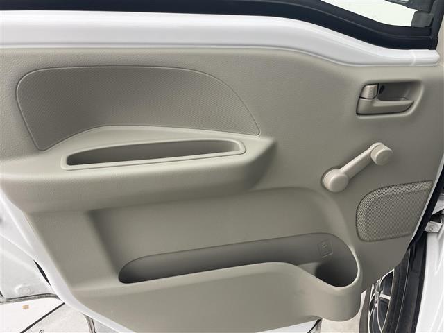 ������тm���C�P���̃K���o�[�����炱���ł��鍂������I���Q�O�Q�O�N�P���@�i���j���{�\����������������ׁi�������ÎԔ���s��̑�蔃����Ǝ҂�ΏۂƂ����u���Î����Ԕ���䐔�m���D�P�����v���j