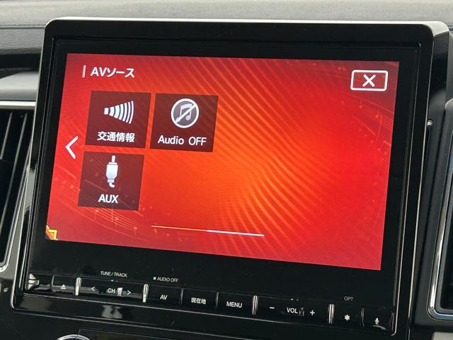 デリカＤ：５ Ｐ　純正１０型ナビ　全方位カメラ　前後ドラレコ　ＥＴＣ　ＡＣＣ　衝突軽減ブレーキ　レーンキープ　ＢＳＭ　パドルシフト　両側電動スライドドア　電動サイドステップ　ステアリングヒーター　シートヒーター　ＬＥＤ（5枚目）