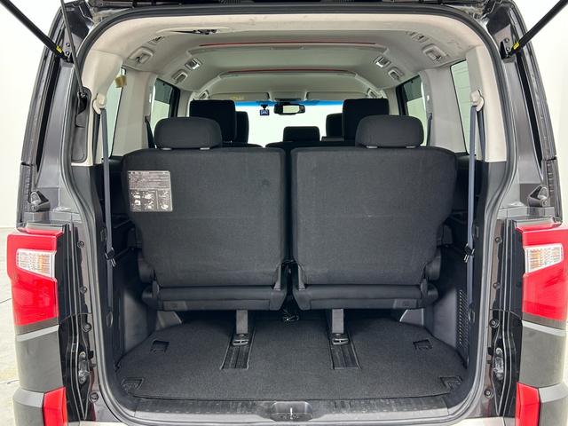 デリカＤ：５ Ｐ　純正１０型ナビ　全方位カメラ　前後ドラレコ　ＥＴＣ　ＡＣＣ　衝突軽減ブレーキ　レーンキープ　ＢＳＭ　パドルシフト　両側電動スライドドア　電動サイドステップ　ステアリングヒーター　シートヒーター　ＬＥＤ（16枚目）