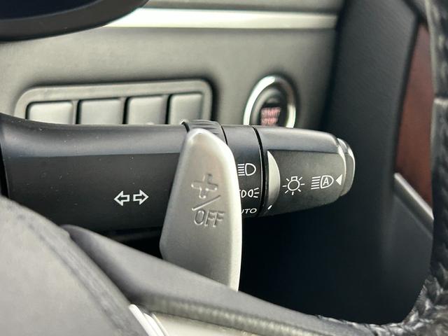 デリカＤ：５ Ｐ　純正１０型ナビ　全方位カメラ　前後ドラレコ　ＥＴＣ　ＡＣＣ　衝突軽減ブレーキ　レーンキープ　ＢＳＭ　パドルシフト　両側電動スライドドア　電動サイドステップ　ステアリングヒーター　シートヒーター　ＬＥＤ（27枚目）