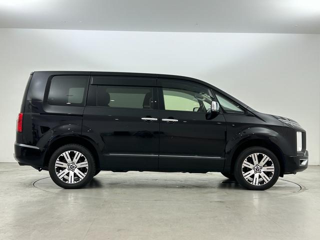 デリカＤ：５ Ｐ　純正１０型ナビ　全方位カメラ　前後ドラレコ　ＥＴＣ　ＡＣＣ　衝突軽減ブレーキ　レーンキープ　ＢＳＭ　パドルシフト　両側電動スライドドア　電動サイドステップ　ステアリングヒーター　シートヒーター　ＬＥＤ（39枚目）
