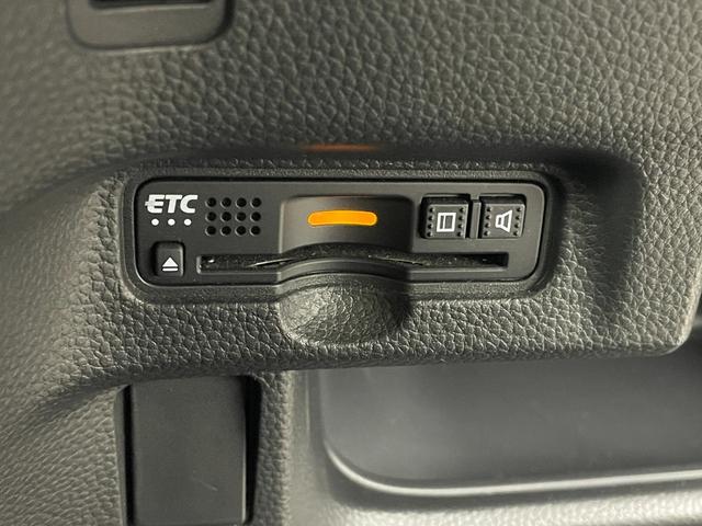 Ｎ－ＢＯＸカスタム Ｇ・Ｌホンダセンシング　純正８型ナビ（ＢＴ，フルセグＴＶ）　バックカメラ　ビルトインＥＴＣ　前方ドラレコ　アダプティブクルーズコントロール　衝突軽減　レーンキープ　片側電動スライドドア　純正１４インチＡＷ　ＬＥＤヘッドライト（12枚目）