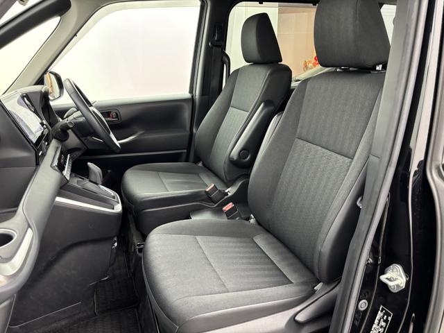 ノア ハイブリッドG 純正10.5型DAナビ 全方位カメラ ETC2.0 前後ドラレコ レーダークルコン トヨタセーフティセンス アクセル踏み間違い防止 パーキングアシスト 片側電動スライドドア 純正16インチAW LED(35枚目)